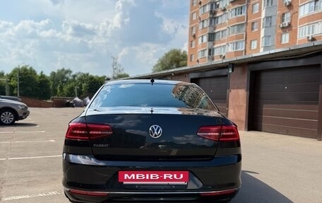 Volkswagen Passat B8 рестайлинг, 2019 год, 2 800 000 рублей, 3 фотография
