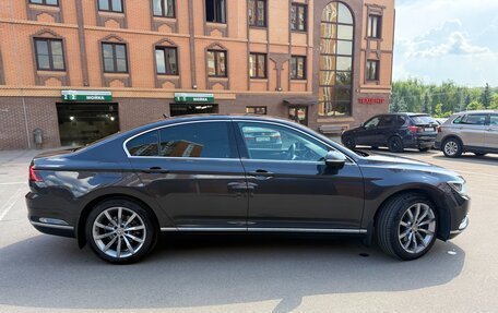Volkswagen Passat B8 рестайлинг, 2019 год, 2 800 000 рублей, 5 фотография