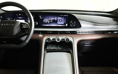 CheryExeed TXL, 2024 год, 2 850 000 рублей, 14 фотография