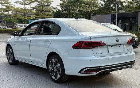 Volkswagen Bora, 2023 год, 1 239 000 рублей, 6 фотография