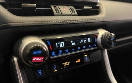 Toyota RAV4, 2022 год, 3 710 000 рублей, 21 фотография