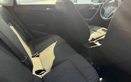 Opel Astra J, 2013 год, 649 000 рублей, 30 фотография