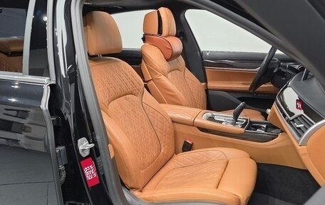 BMW 7 серия, 2022 год, 7 924 000 рублей, 10 фотография
