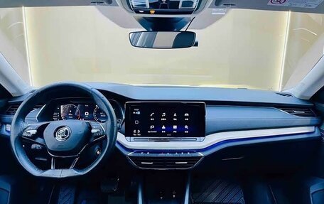 Skoda Octavia IV, 2022 год, 1 705 000 рублей, 6 фотография