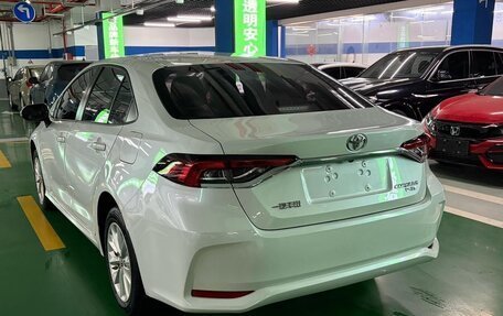 Toyota Corolla, 2021 год, 1 250 000 рублей, 4 фотография