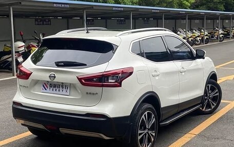 Nissan Qashqai, 2023 год, 1 750 000 рублей, 3 фотография
