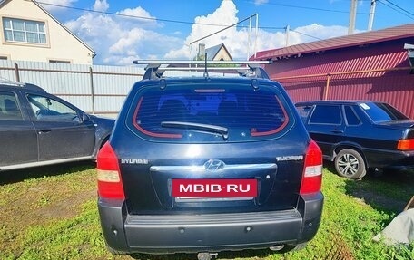 Hyundai Tucson III, 2007 год, 850 000 рублей, 2 фотография