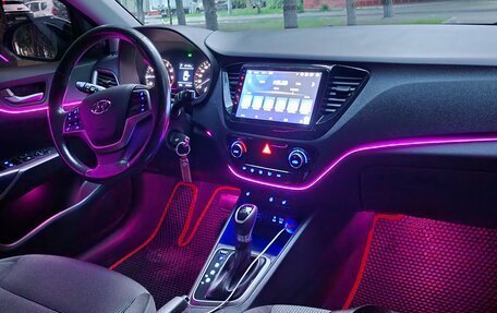 Hyundai Solaris II рестайлинг, 2017 год, 1 330 000 рублей, 22 фотография