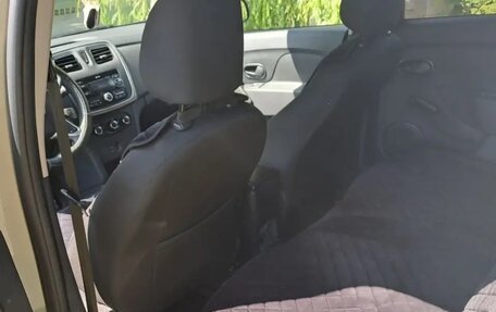 Renault Sandero II рестайлинг, 2019 год, 1 200 000 рублей, 10 фотография