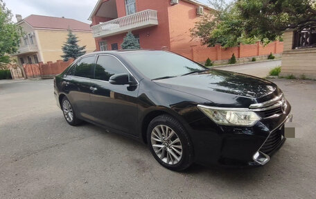 Toyota Camry, 2014 год, 1 700 000 рублей, 2 фотография