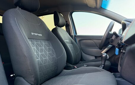Renault Sandero II рестайлинг, 2018 год, 953 000 рублей, 21 фотография