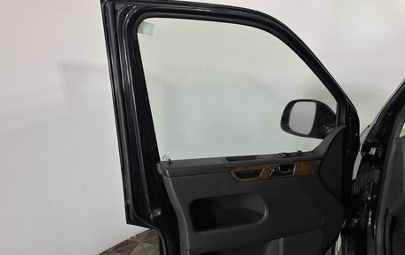 Volkswagen Multivan T5, 2012 год, 1 950 000 рублей, 8 фотография