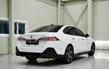 BMW 5 серия, 2024 год, 7 800 000 рублей, 5 фотография