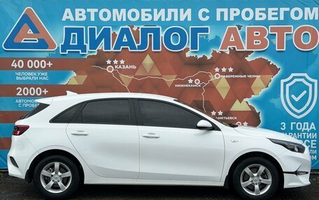 KIA cee'd III, 2022 год, 2 200 000 рублей, 2 фотография