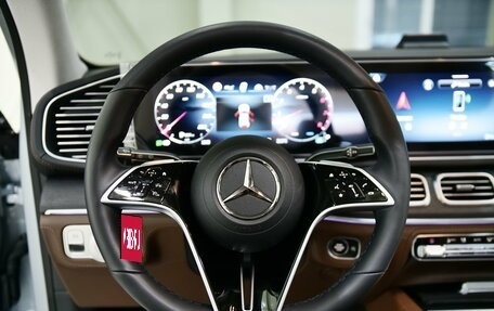 Mercedes-Benz GLE, 2024 год, 11 700 000 рублей, 17 фотография