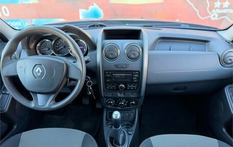 Renault Duster I рестайлинг, 2015 год, 895 000 рублей, 11 фотография