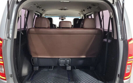 Hyundai Grand Starex Grand Starex I рестайлинг 2, 2020 год, 2 450 000 рублей, 21 фотография