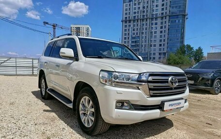 Toyota Land Cruiser 200, 2020 год, 8 170 000 рублей, 2 фотография