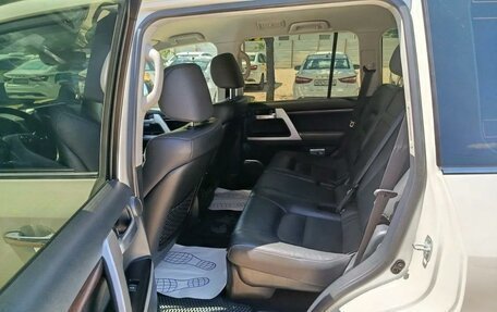 Toyota Land Cruiser 200, 2020 год, 8 170 000 рублей, 13 фотография