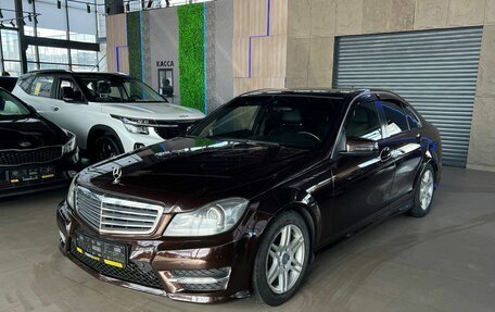 Mercedes-Benz C-Класс, 2011 год, 1 140 000 рублей, 1 фотография
