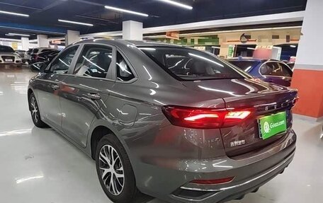 Geely Emgrand, 2025 год, 1 420 000 рублей, 10 фотография