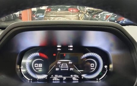 Geely Emgrand, 2025 год, 1 420 000 рублей, 6 фотография