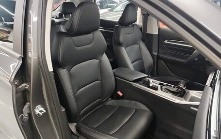 Geely Emgrand, 2025 год, 1 420 000 рублей, 14 фотография