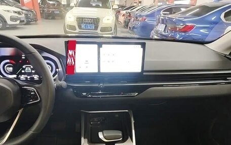 Geely Emgrand, 2025 год, 1 420 000 рублей, 13 фотография