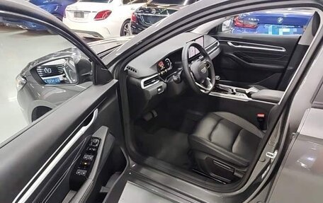 Geely Emgrand, 2025 год, 1 420 000 рублей, 19 фотография