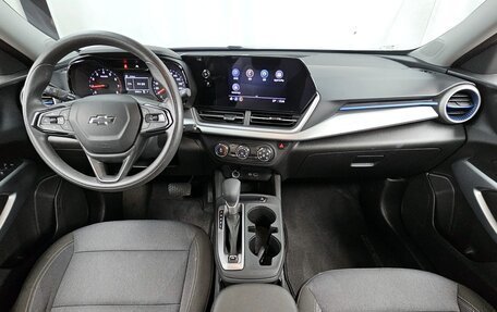 Chevrolet Trax, 2023 год, 1 303 000 рублей, 7 фотография