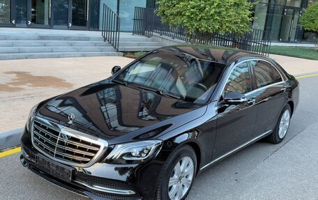 Mercedes-Benz S-Класс, 2018 год, 32 400 000 рублей, 10 фотография