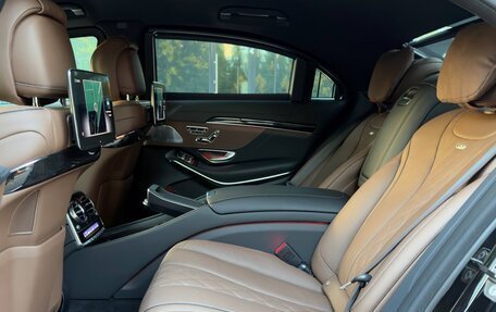 Mercedes-Benz S-Класс, 2018 год, 32 400 000 рублей, 38 фотография