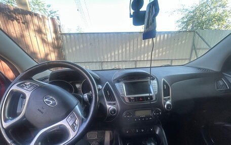 Hyundai ix35 I рестайлинг, 2013 год, 1 300 000 рублей, 7 фотография
