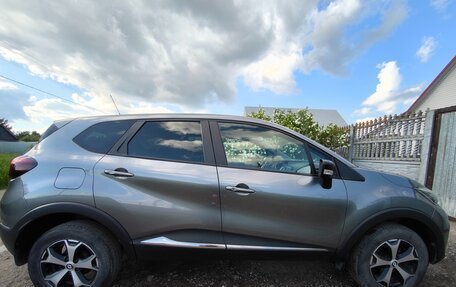 Renault Kaptur I рестайлинг, 2019 год, 1 399 000 рублей, 7 фотография