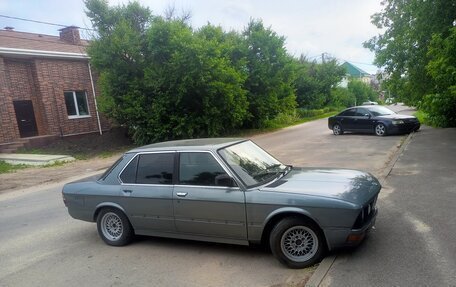 BMW 5 серия, 1986 год, 220 000 рублей, 3 фотография