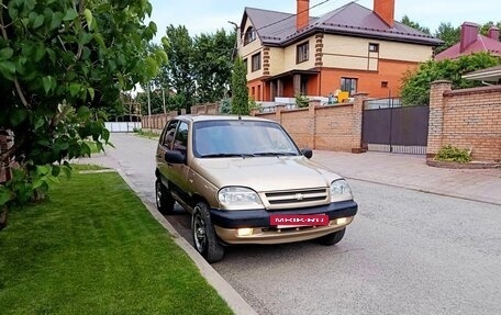 Chevrolet Niva I рестайлинг, 2005 год, 255 000 рублей, 2 фотография