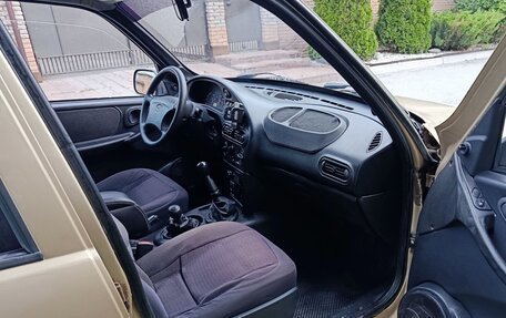 Chevrolet Niva I рестайлинг, 2005 год, 255 000 рублей, 9 фотография