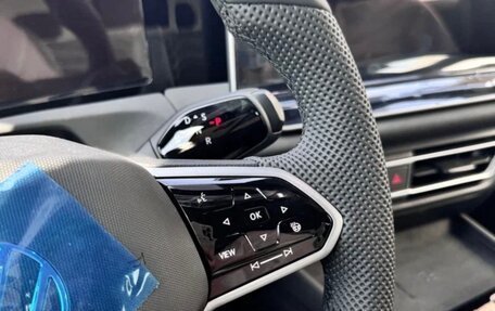 Volkswagen Tiguan, 2026 год, 4 650 000 рублей, 23 фотография
