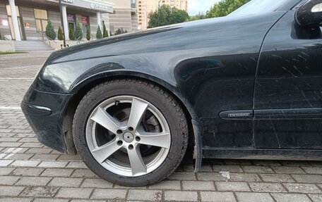 Mercedes-Benz E-Класс, 2002 год, 500 000 рублей, 12 фотография