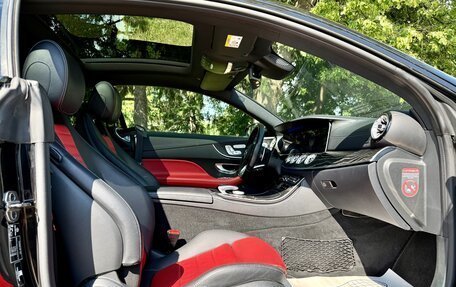 Mercedes-Benz E-Класс, 2018 год, 3 699 999 рублей, 12 фотография