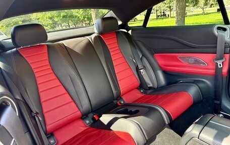 Mercedes-Benz E-Класс, 2018 год, 3 699 999 рублей, 14 фотография