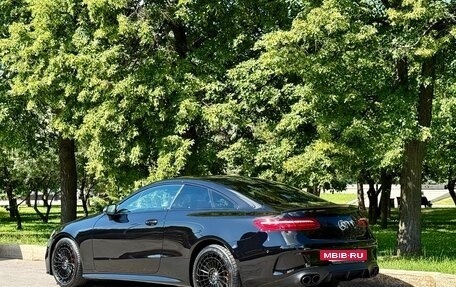 Mercedes-Benz E-Класс, 2018 год, 3 699 999 рублей, 2 фотография