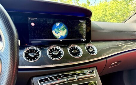 Mercedes-Benz E-Класс, 2018 год, 3 699 999 рублей, 18 фотография