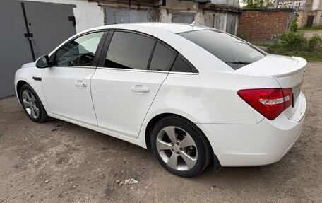 Chevrolet Cruze II, 2011 год, 850 000 рублей, 3 фотография