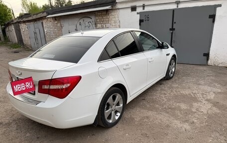 Chevrolet Cruze II, 2011 год, 850 000 рублей, 4 фотография