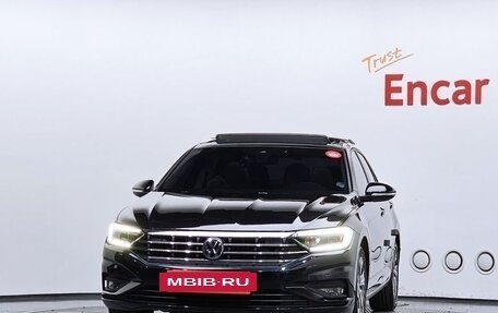 Volkswagen Jetta VII, 2021 год, 1 743 000 рублей, 3 фотография