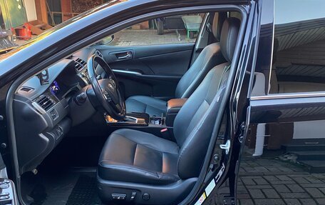 Toyota Camry, 2016 год, 2 480 000 рублей, 9 фотография