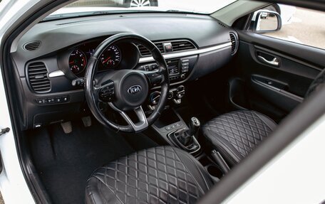 KIA Rio IV, 2017 год, 1 355 000 рублей, 13 фотография