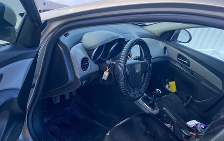 Chevrolet Cruze II, 2011 год, 690 000 рублей, 5 фотография