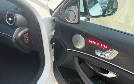 Mercedes-Benz E-Класс, 2020 год, 4 775 000 рублей, 23 фотография